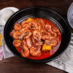 Tom Yum Prawn Bucket