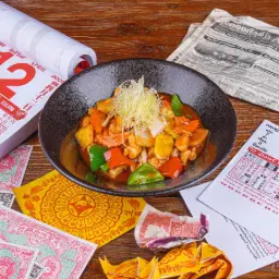 Sweet and Sour Stir-Fried  "Pad Priew Wan"